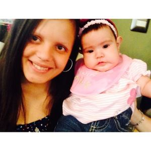 Meet your Posher, Yanire